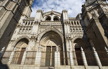 Fototapeta na wymiar Cathedral of Toledo