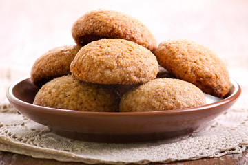 Soft spicy brown sugar cookies