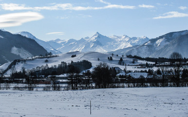 Fototapeta na wymiar Ausblick, Berge im Winter