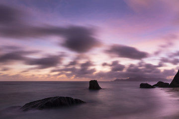 Fototapeta na wymiar Tropical Beach Sunset, Seychelles