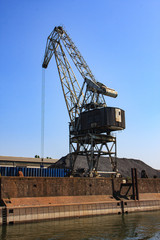 Old Harbour crane, still operational