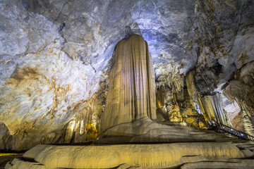 Inside beautiful Paradise Cave, Phong Nha