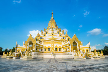 Swe Taw Myat, Buddha Tooth Relic Pagoda (Yangon, Myanmar)