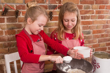 Baking christmas cookies


