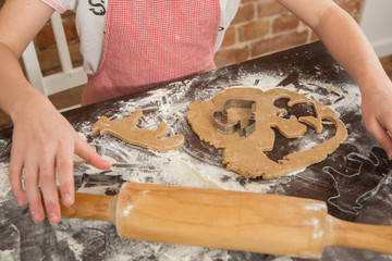 Baking christmas cookies


