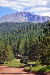 Fototapeta na wymiar The famous Pikes Peak, Colorado, Rocky Mountains