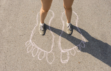 Drawing of footprints
