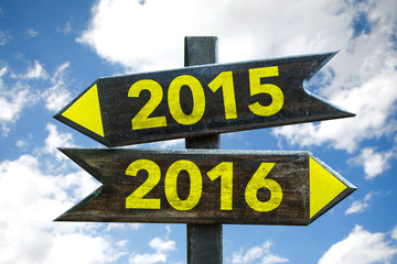 2015 - 2016 signpost with sky background
