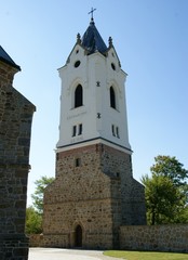Fototapeta na wymiar old church in Biezdziedza near Jaslo