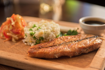 Grilled salmon with rice