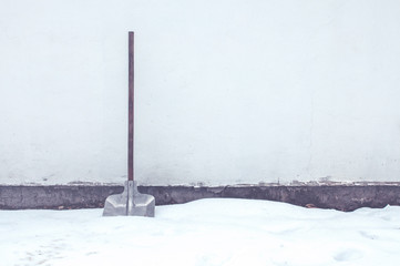 Retrp toned snow shovel