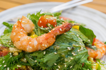 Tiger prawn tomato salad
