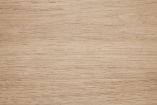 Hình ảnh vân gỗ dán mỏng: Hình ảnh vân gỗ dán mỏng sẽ đưa bạn đến một thế giới của sự tự nhiên và sự ấm áp của không gian sống. Tấm gỗ mỏng được dán lên tường tạo nên một mẫu vân gỗ độc đáo và hấp dẫn, giúp bạn tận hưởng cảm giác hoàn toàn mới mẻ trong căn phòng của mình.