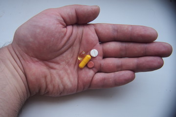 Таблетки. Tablets.