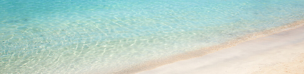 Fototapeta na wymiar Es trenc beach with white sand and turquoise sea
