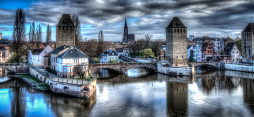 Fototapeta na wymiar Covered Bridges - Strasbourg