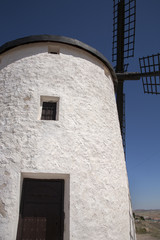 Fototapeta na wymiar Windmill; Consuegra; Toledo