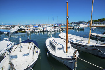barcas puerto deportivo girona