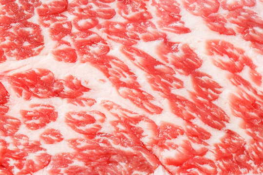 Beef chuck steak mabling