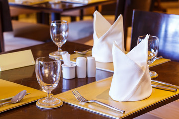 Table setting