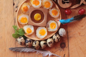 Quail eggs and fried quail eggs of delicious.