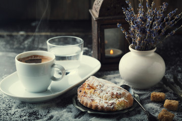 Bun with cottage cheese and coffee.