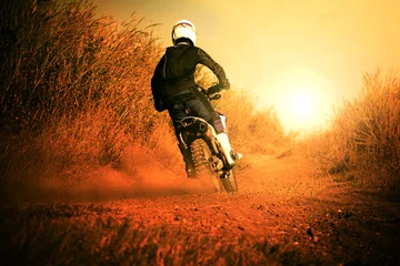 Photo sur Plexiglas Sport automobile Man riding Motorcycle dans l& 39 utilisation de piste de motocross pour les personnes activit