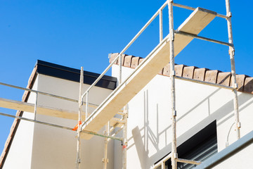 échafaudage pour crépir