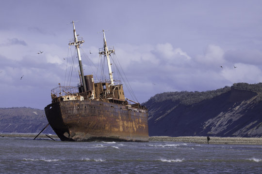 Barco encallado