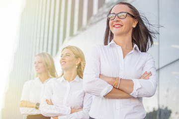 Obraz premium Business women smiling