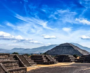 Gordijnen Piramides van Teotihuacan © Dmitry Rukhlenko