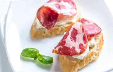 Sandwiches with cream cheese and ham