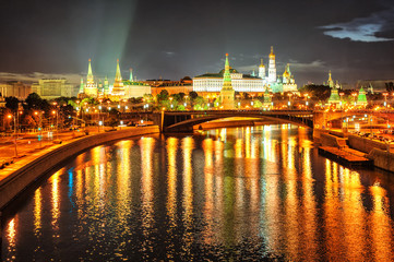 Obrazy na Plexi  Kreml moskiewski nocą, Rosja