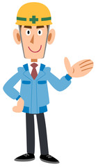 解説する建築現場作業員