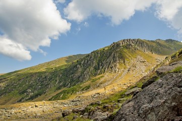Fototapeta na wymiar Mountain range In Carpathians mountains near Negoiu peak