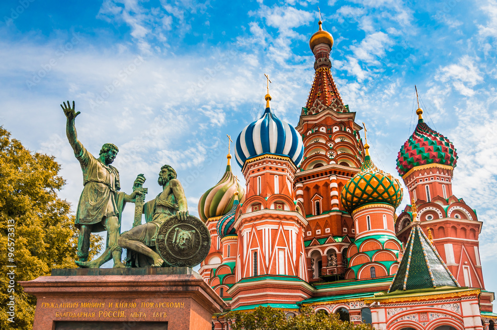 Wall mural St. Basils cathedral on Red Square in Moscow, Russia