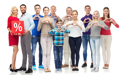 Obraz premium happy people with percentage sign showing heart