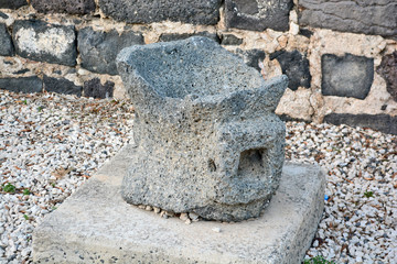 archaeological finds in Israel © Great Siberia Studio