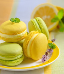 lemon and mint macaroons