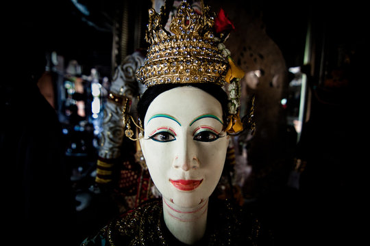 Thailand puppet heroine in literature the Ramayana.