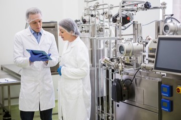 Scientists using tablet to control vats