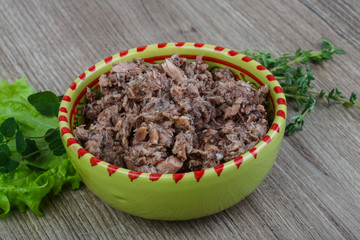 Canned tuna