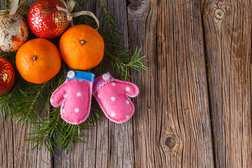  Balls with tangerines on rustic tabel