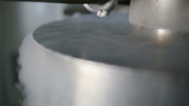 Stainless steel dewar barrel 