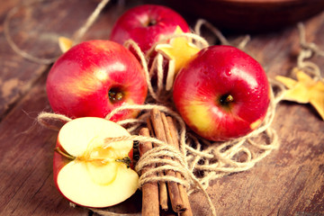 Red apples with cinnamon
