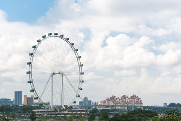 Singapore Flyer - the Largest Ferris Wheel in the World