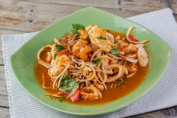 Crispy Fish Maw in Spicy Salad
