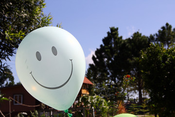 Smiling balloons / A picture of  balloons used for decoration in the outdoor party