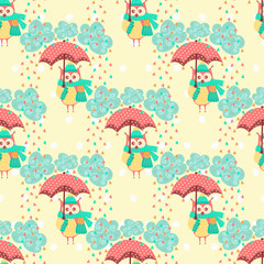 Obraz premium Seamless pattern with clouds and owls with an umbrella