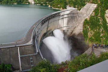 Naadloos Behang Airtex Dam Kurobe-dam